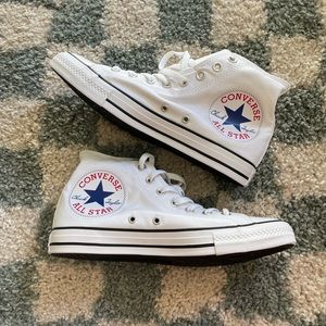 Converse high tops - oversized logo